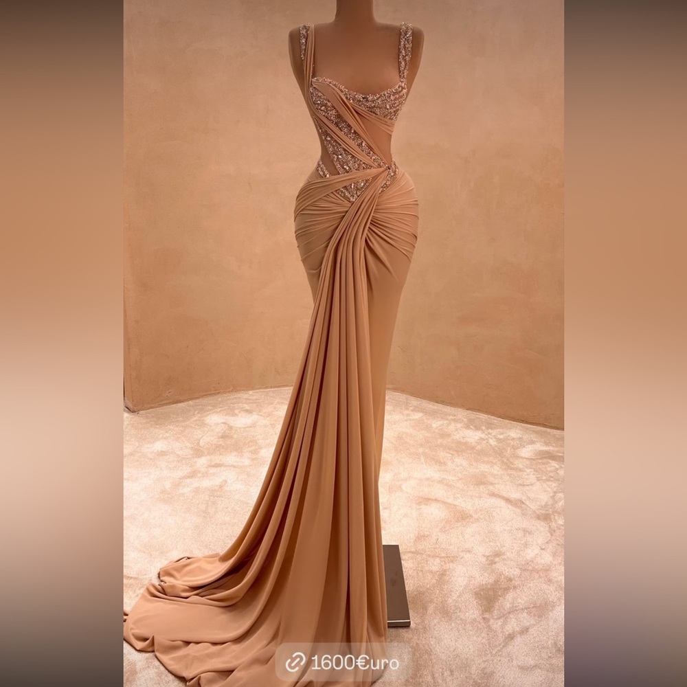 VALDRIN SAHITI COUTURE DRESS